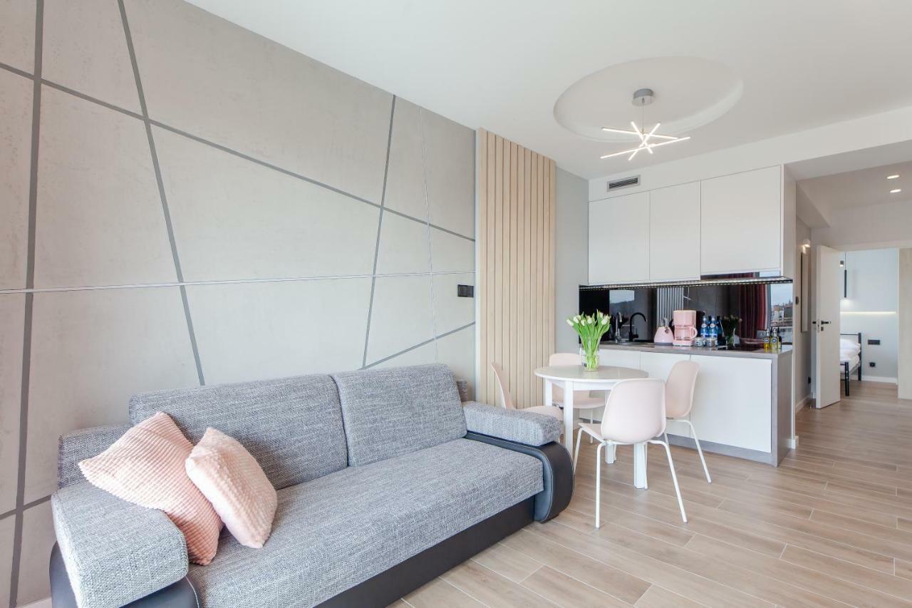 Apartment Pink Flamingo By Noclegi Renters Miedzyzdroje Dış mekan fotoğraf